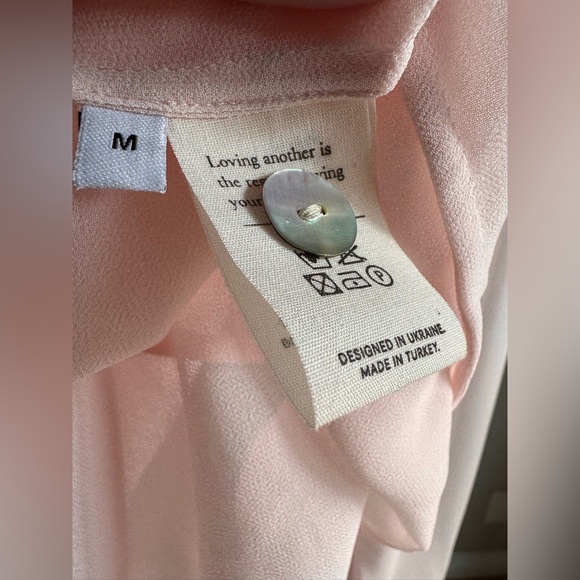 SLEEPER Montmartre Oversize Sheer
Button-Up Heart Pocket Shirt Pink Sz: M - Picture 5 of 14